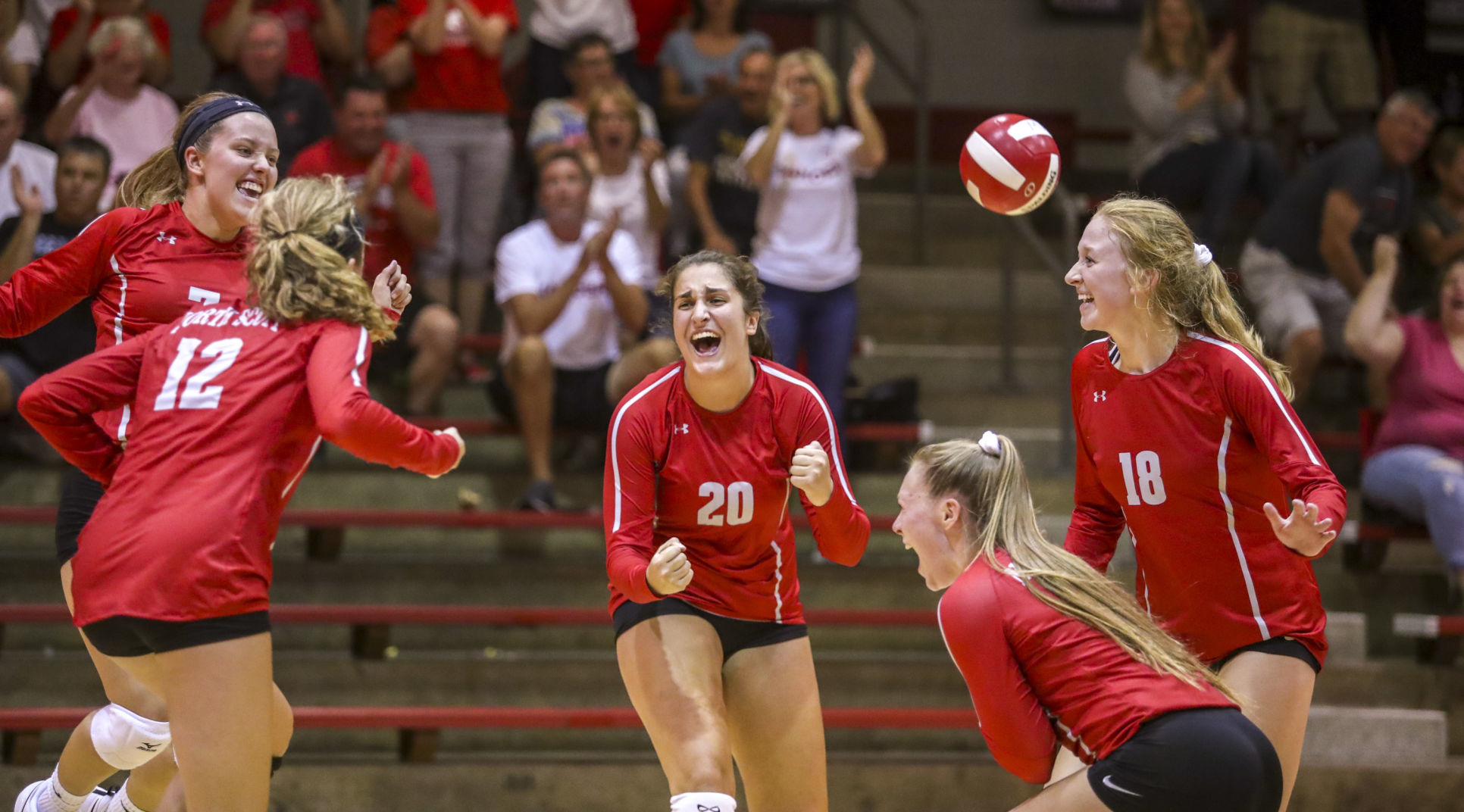 082118-mac-volleyball-027